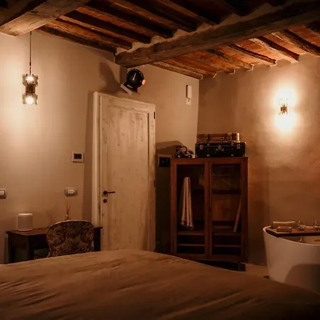 فندق مبيت وإفطار La Castellina