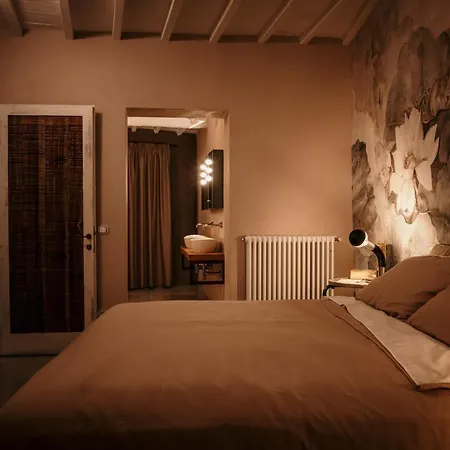 فندق مبيت وإفطار La Castellina 3*